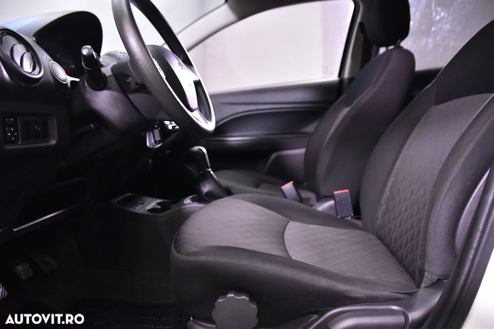 Mitsubishi Space Star - 20