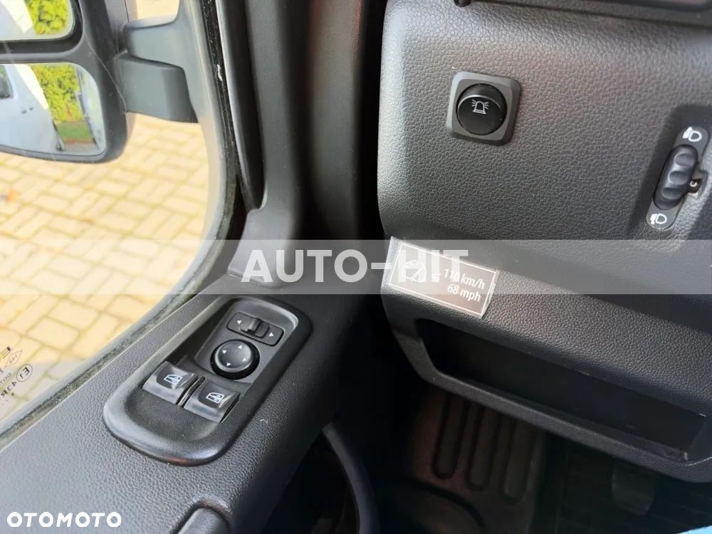 Renault Master - 24