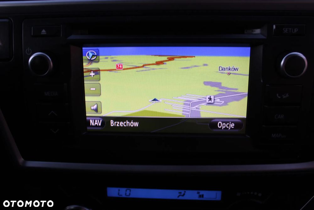 Toyota Auris 2.0 D-4D Comfort - 7