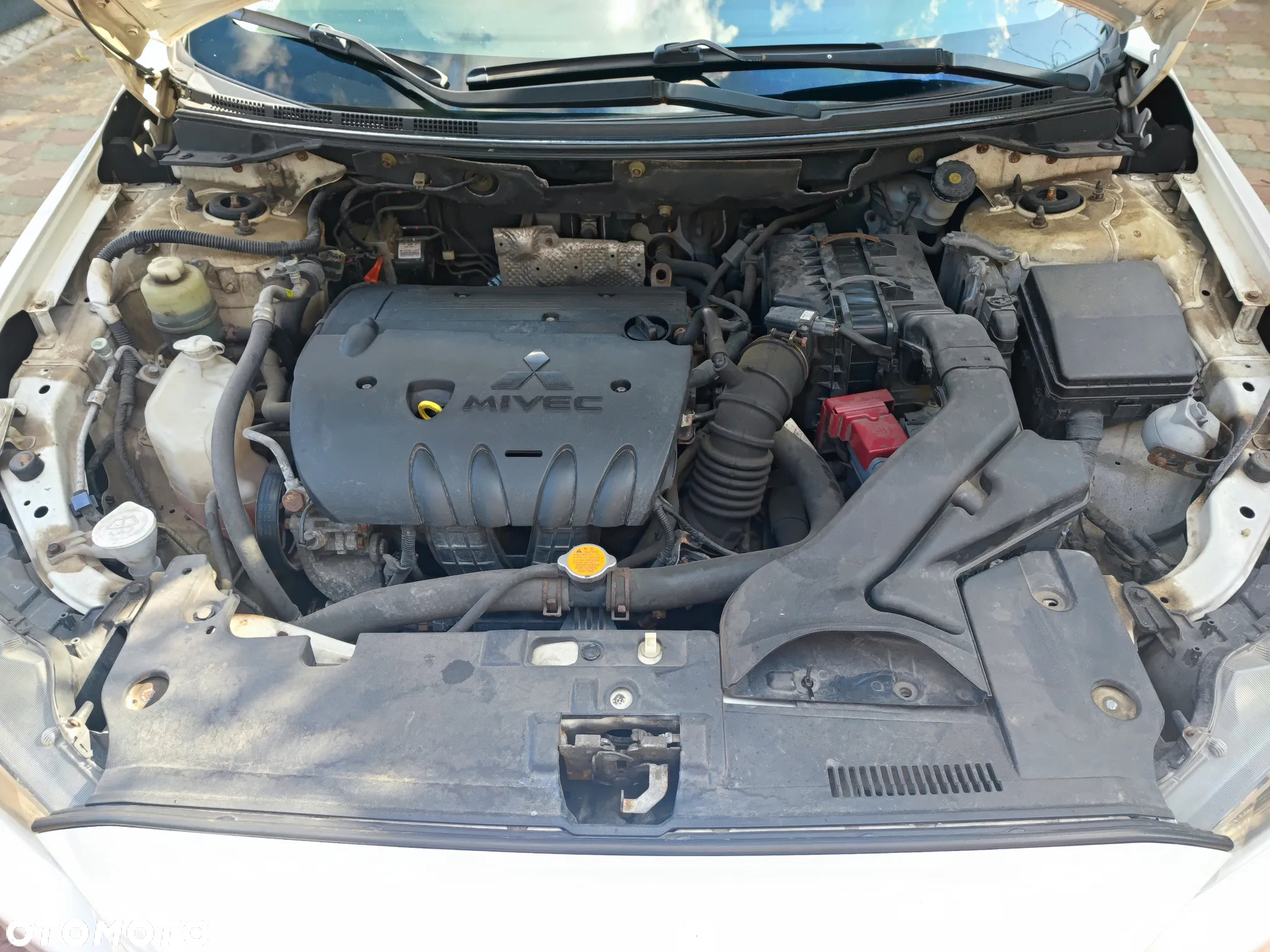 Mitsubishi Lancer 1.8 Invite - 11