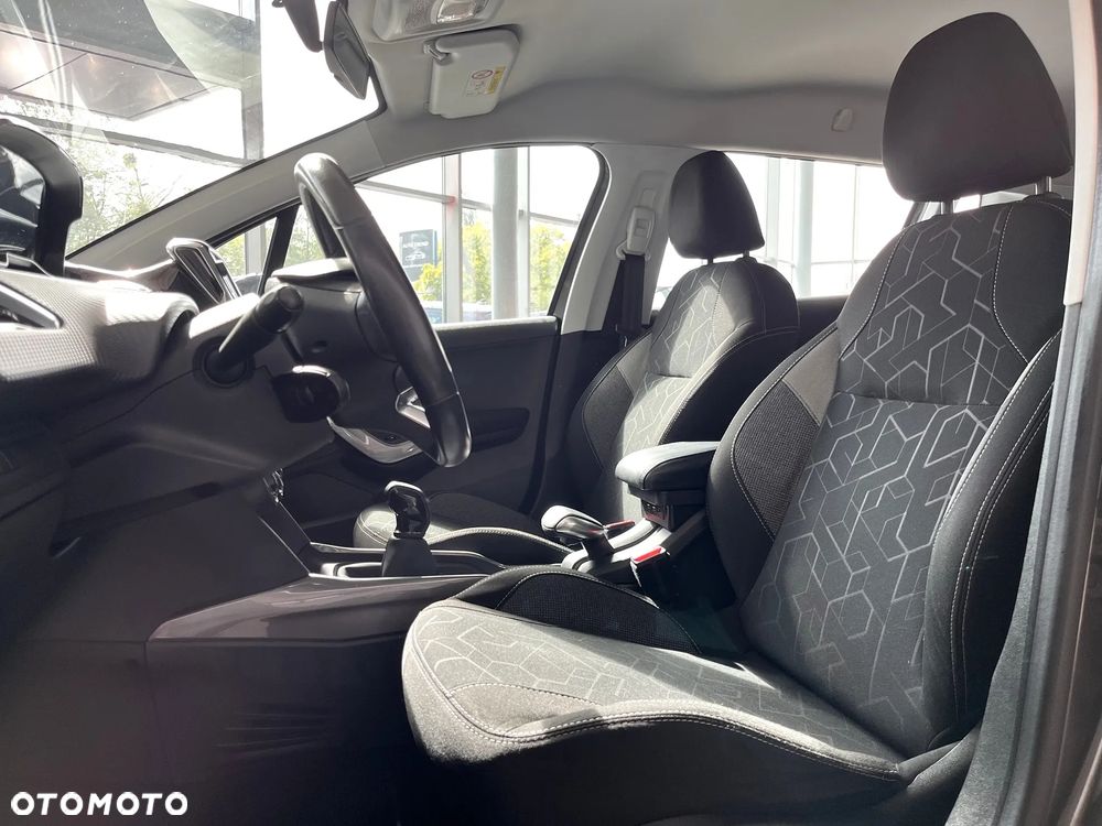 Peugeot 2008 PureTech 82 Style - 18