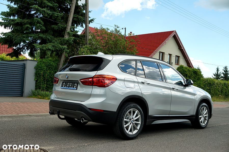 BMW X1 sDrive18d xLine sport - 17