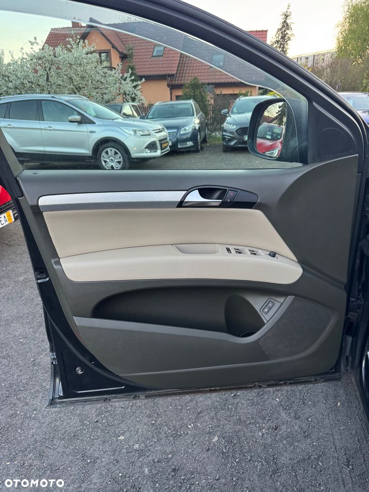 Audi Q7 3.0 TDI Quattro Tiptronic - 23