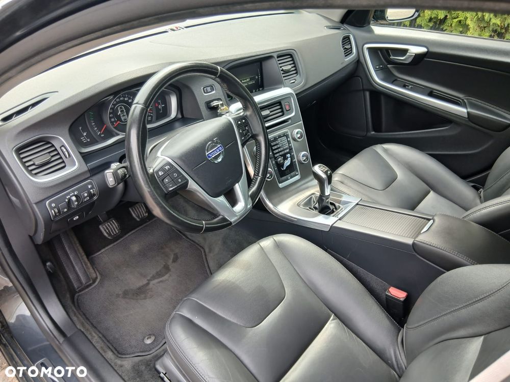 Volvo V60 D3 Summum - 20