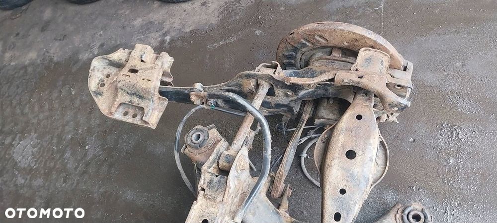 KOMPLETNE ZAWIESZENIE BELKA SANKI TYŁ WAHACZE HAMULCE MAZDA CX-9 I 06-15 - 8