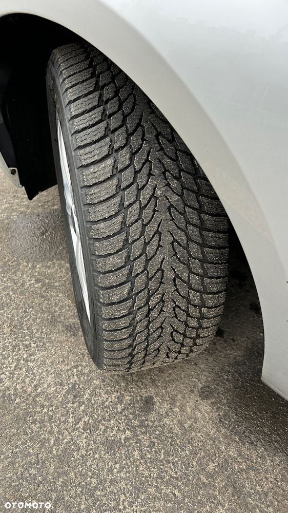 Ford Galaxy 2.0 TDCi Ghia - 8