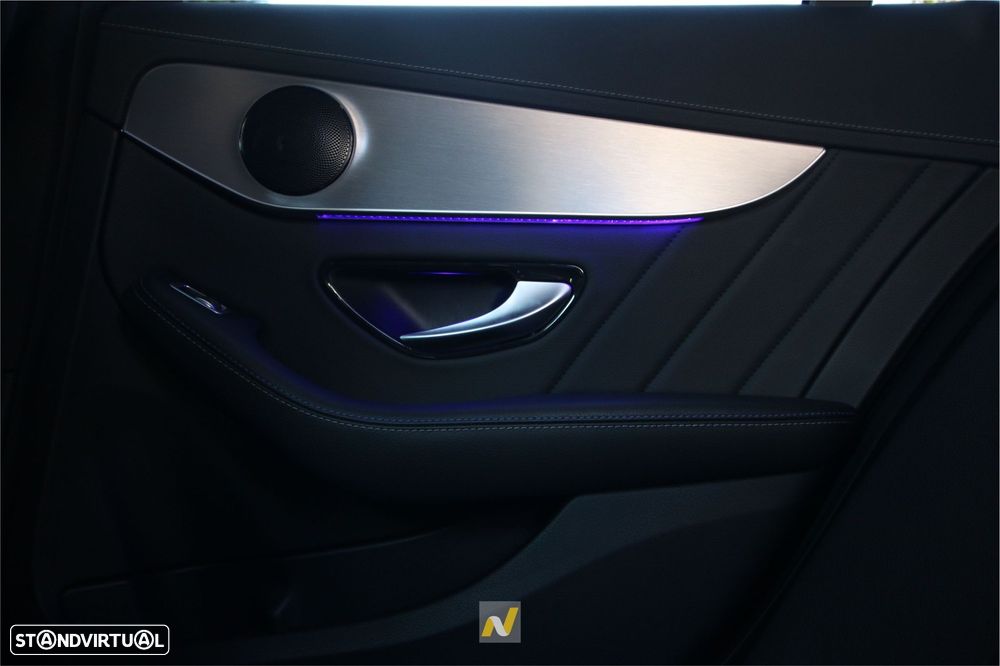 Mercedes-Benz C 300 e T 9G-TRONIC AMG Line Advanced - 11