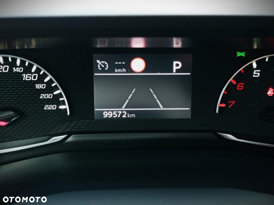 Peugeot 2008 - 23