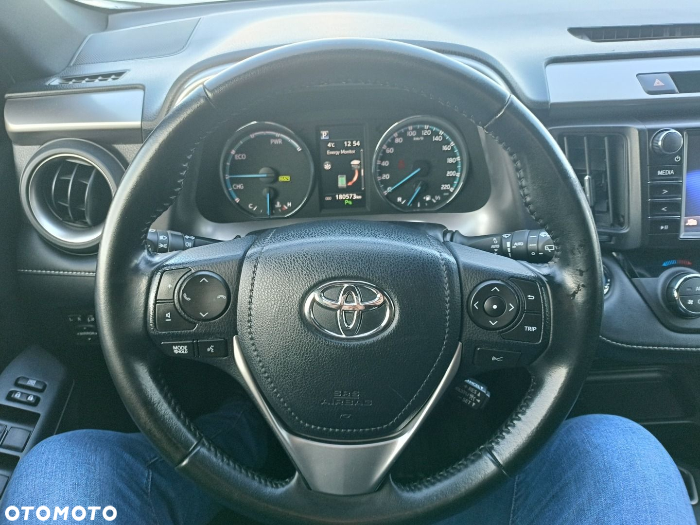 Toyota RAV4 - 12
