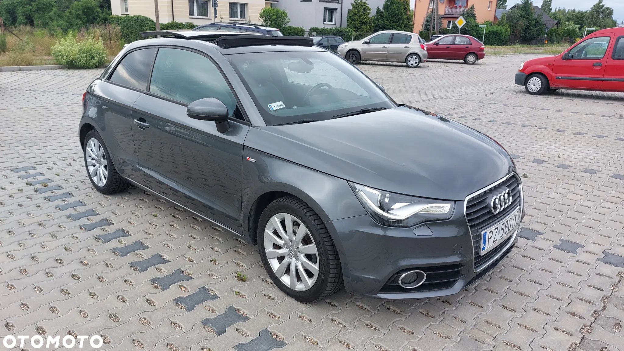 Audi A1 1.6 TDI Ambition S tronic - 1