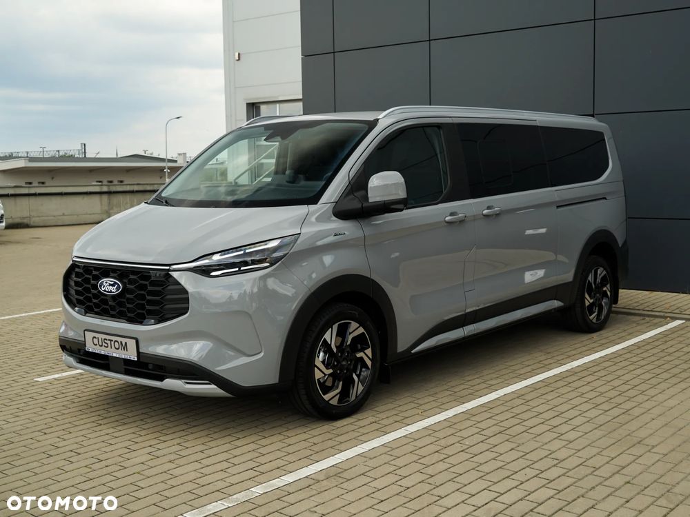 Ford Tourneo Custom 2.5 PHEV CVT 340 L2 Titanium - 3
