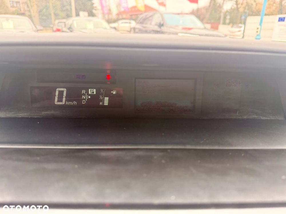 Toyota Prius+ (Hybrid) Comfort - 15