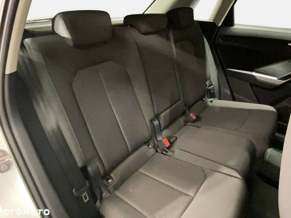 Audi Q3 - 17