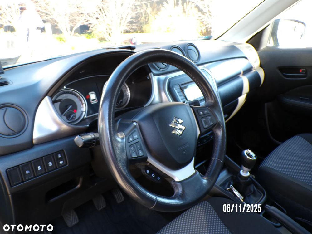 Suzuki Vitara 1.4 Boosterjet Elegance 2WD - 10