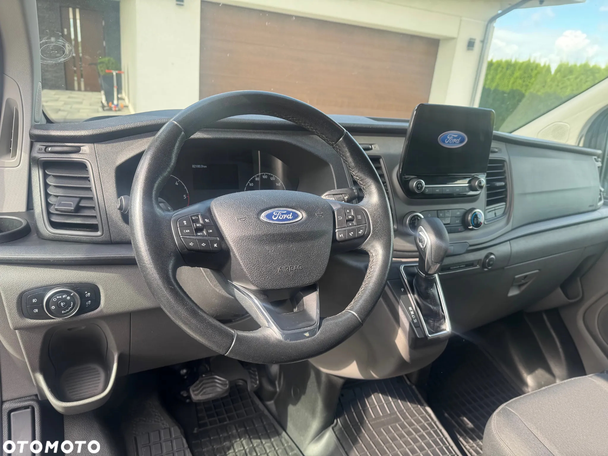 Ford Transit Custom 300 L2H1 LKW VA Autm Trend - 17
