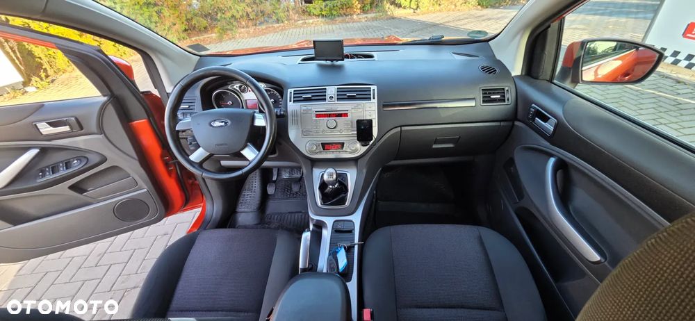 Ford Kuga 2.0 TDCi 2x4 Champions Edition - 31