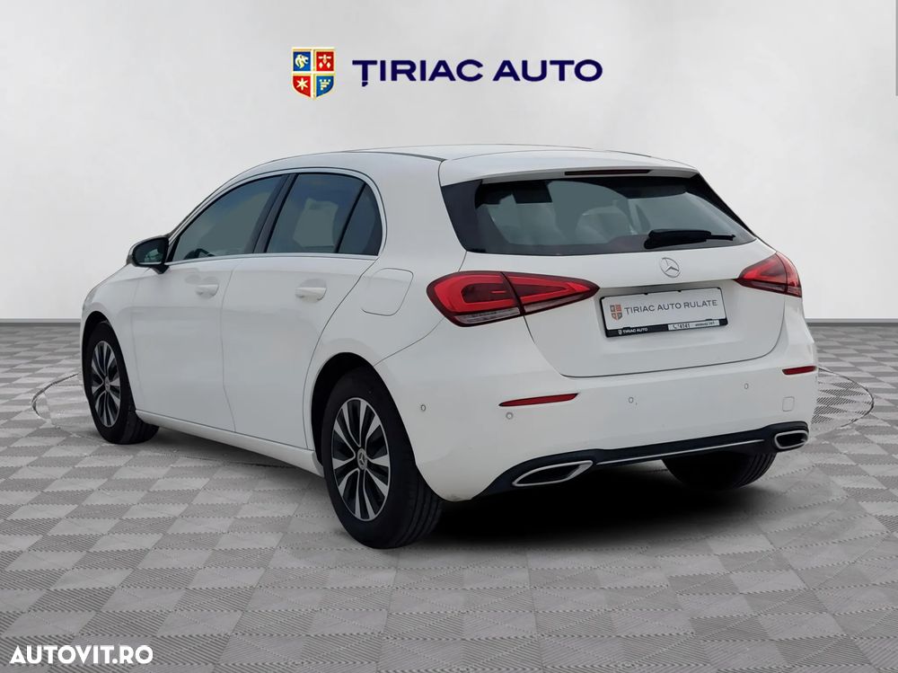 Mercedes-Benz A 180 - 4