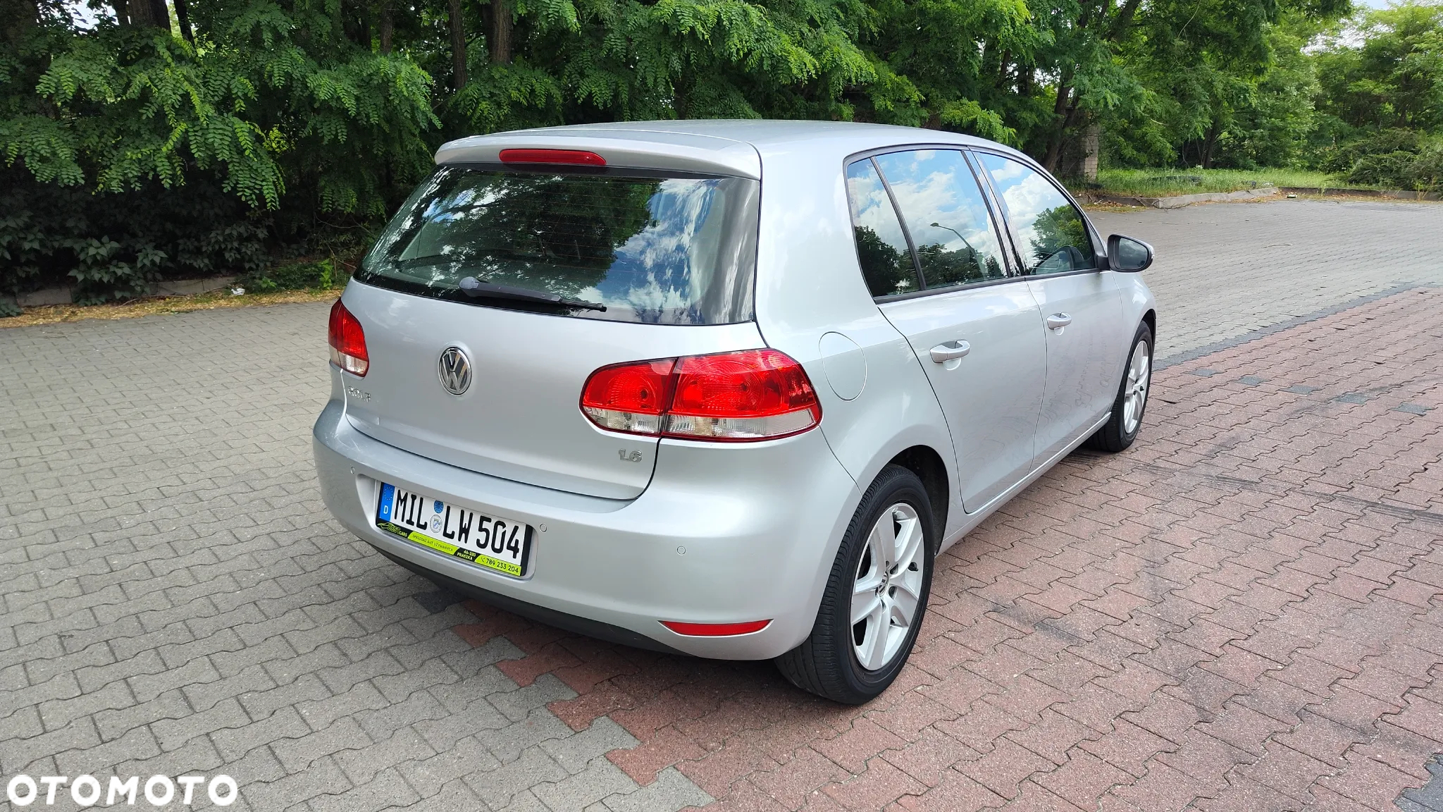 Volkswagen Golf VI 1.6 Comfortline - 9