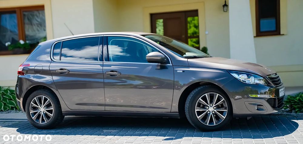 Peugeot 308 PureTech 110 Stop & Start Style - 11