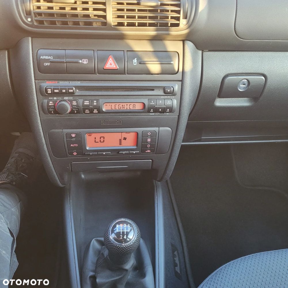 Seat Leon 1.6 Signo - 19