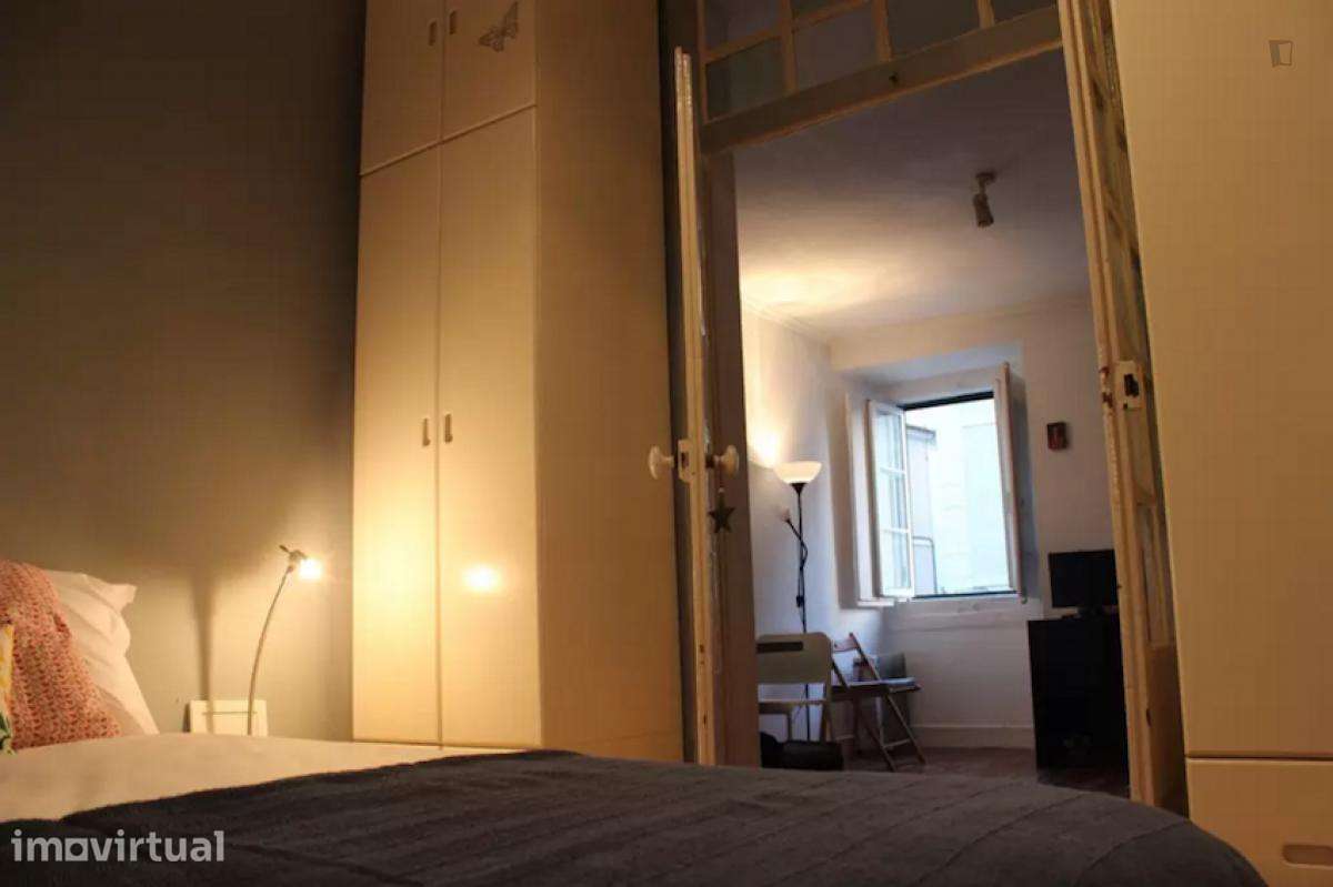 Apartamento com 1 quartos - localizado em Princípe Real Lisbon - Grande imagem: 2/15