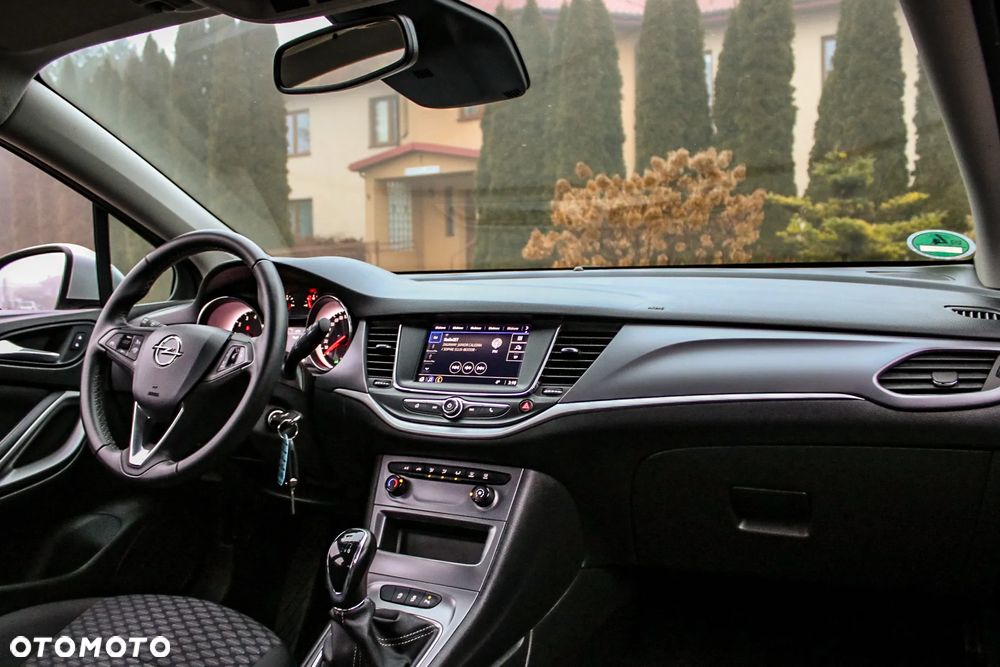 Opel Astra 1.2 Turbo Elegance - 37