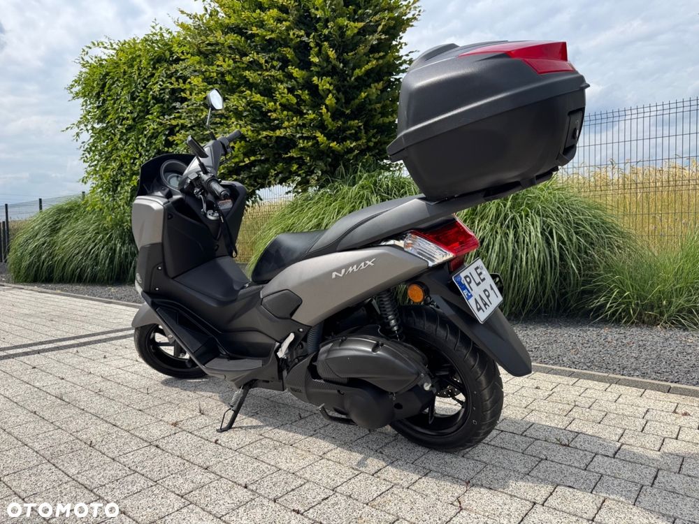 Yamaha NMAX - 5