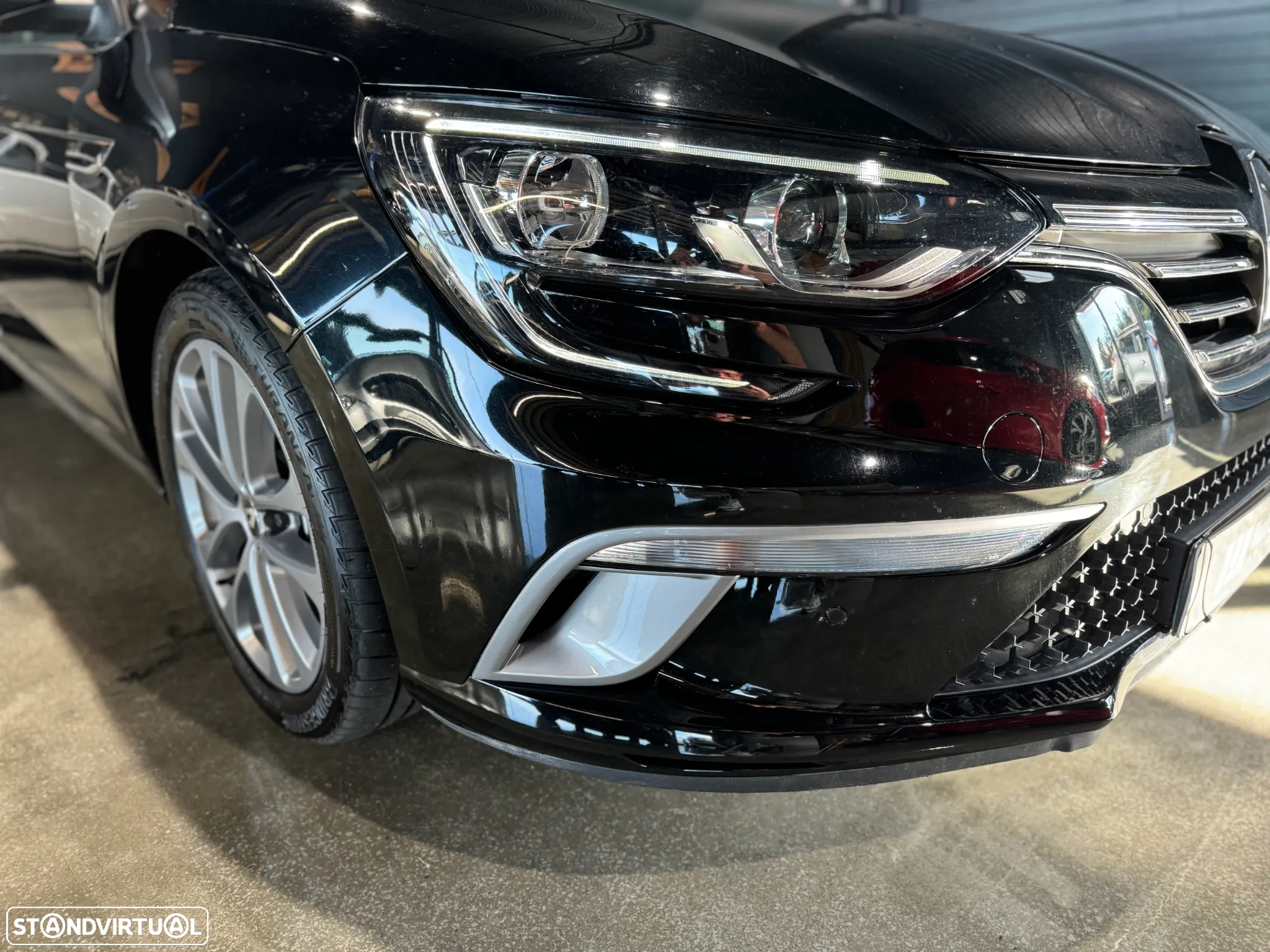 Renault Mégane Sport Tourer 1.5 dCi GT Line - 37