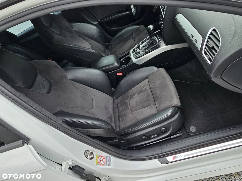 Audi S4 Avant 3.0 TFSI Quattro S tronic - 27