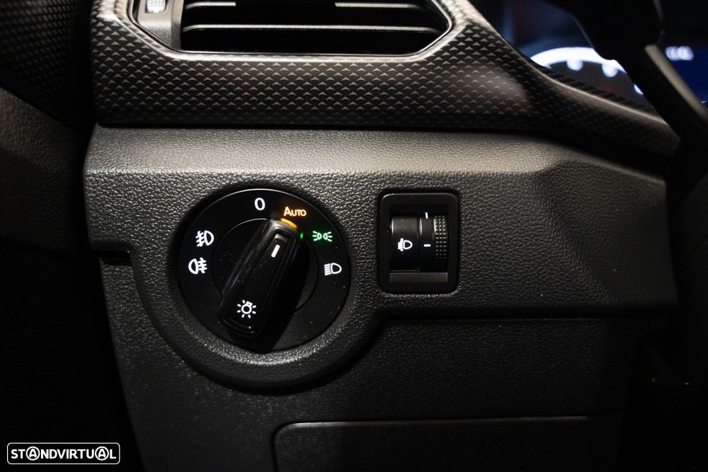 VW T-Cross 1.0 TSI Life - 15