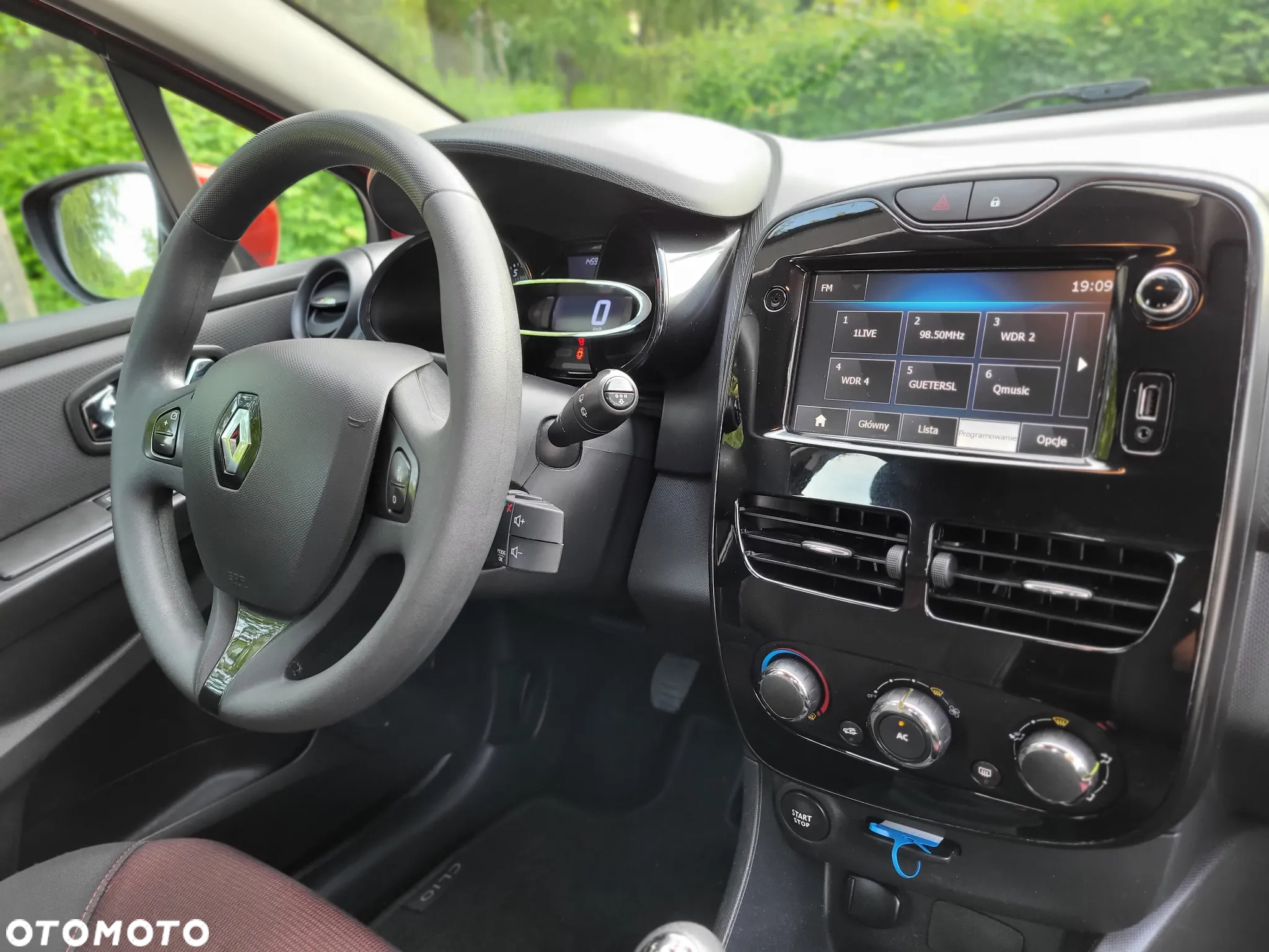 Renault Clio 1.2 16V 75 Experience - 7