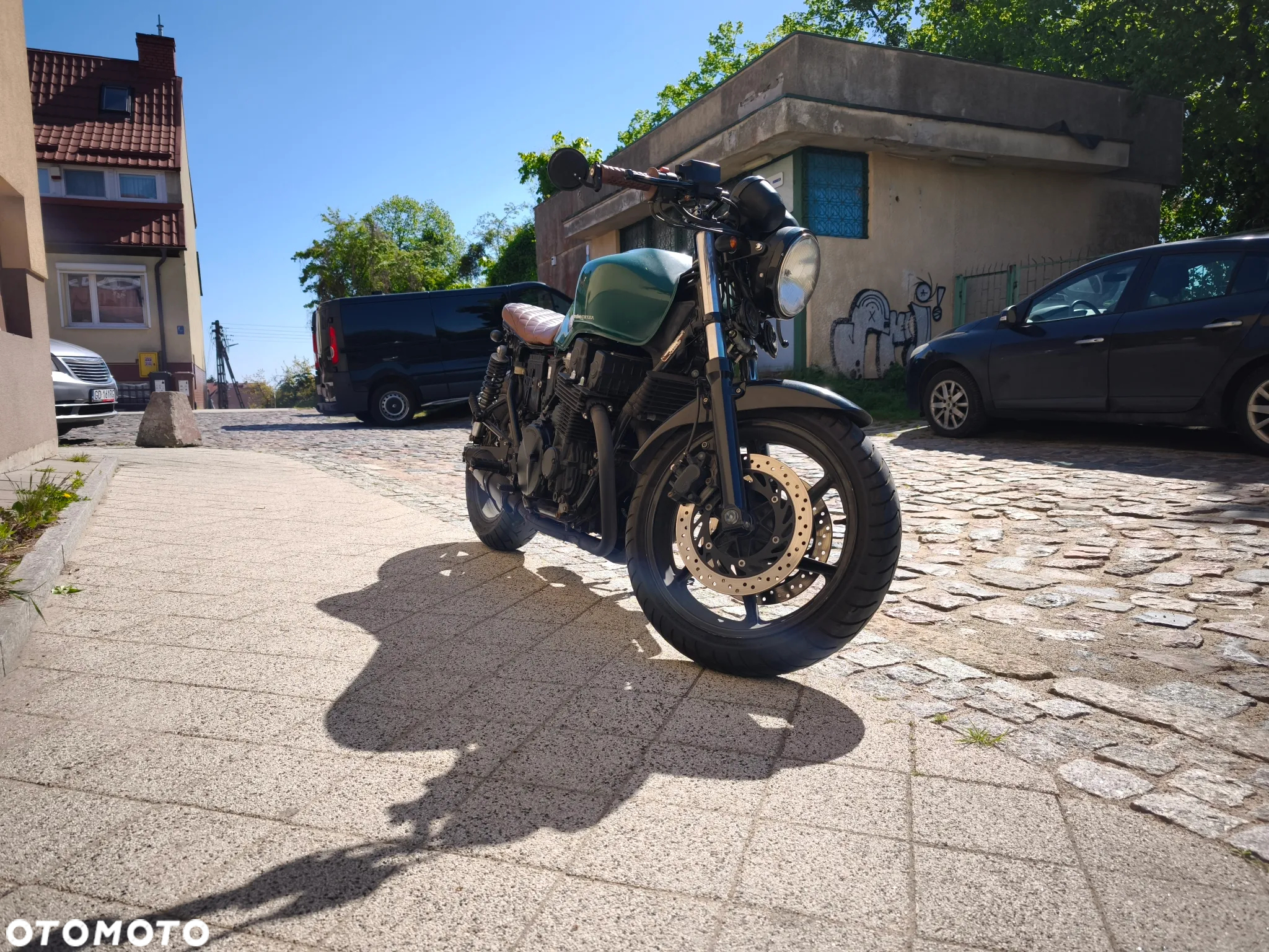 Honda CB - 4