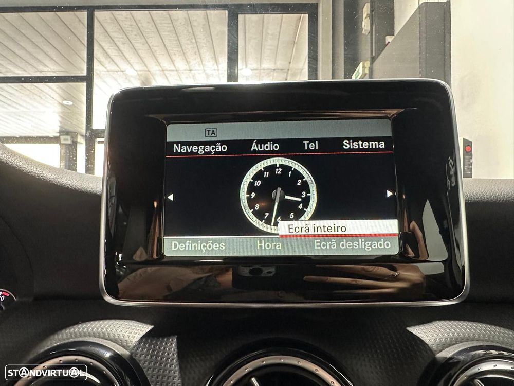 Mercedes-Benz A 180 - 25