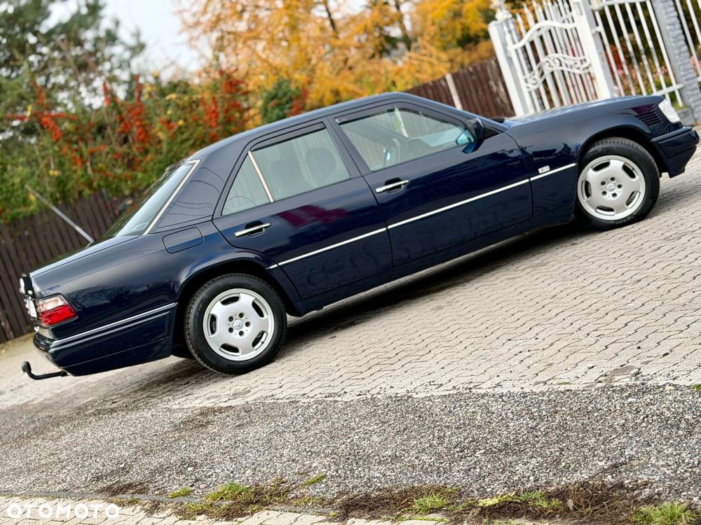 Mercedes-Benz W124 (1984-1993) - 34