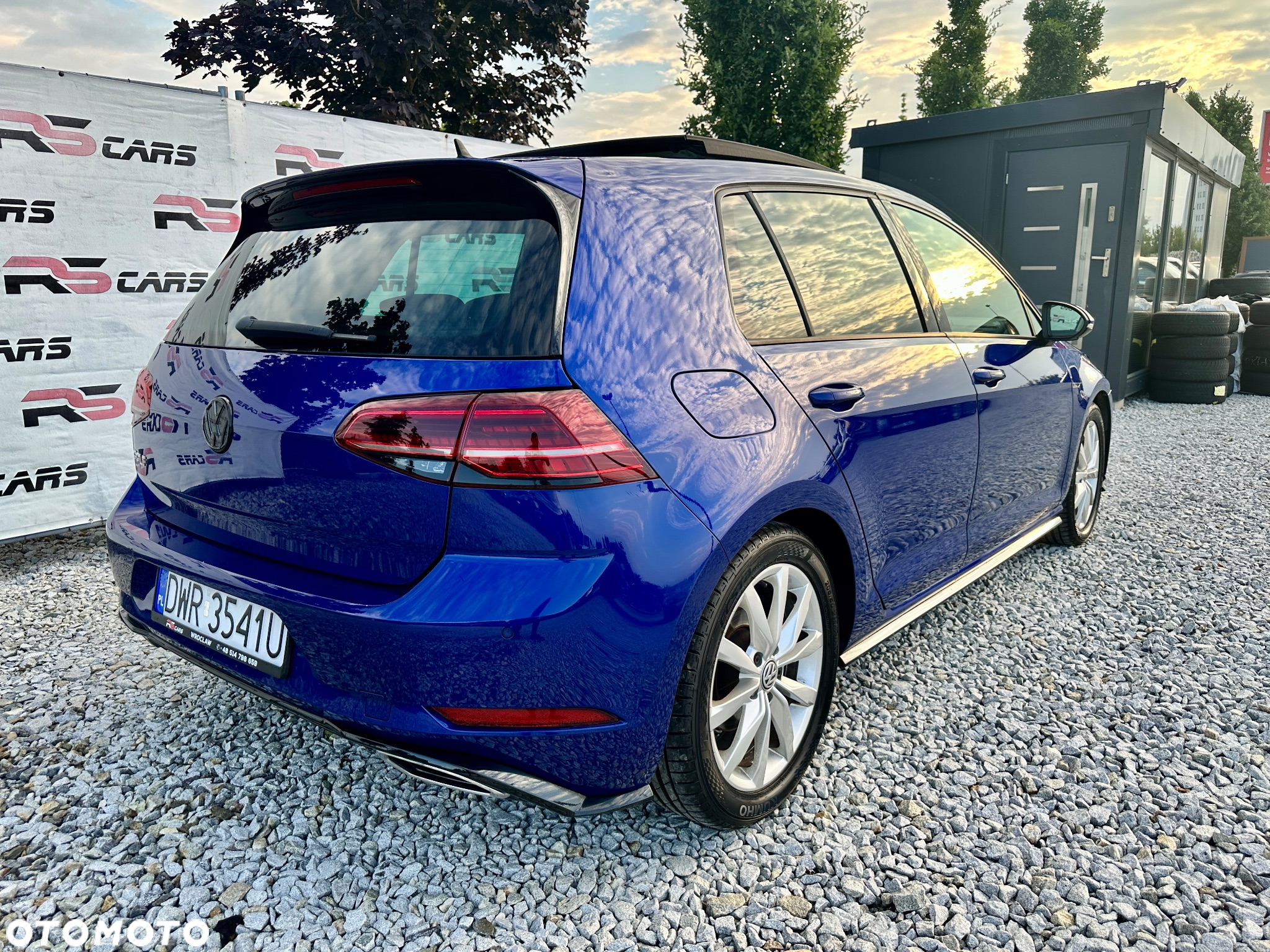 Volkswagen Golf - 8