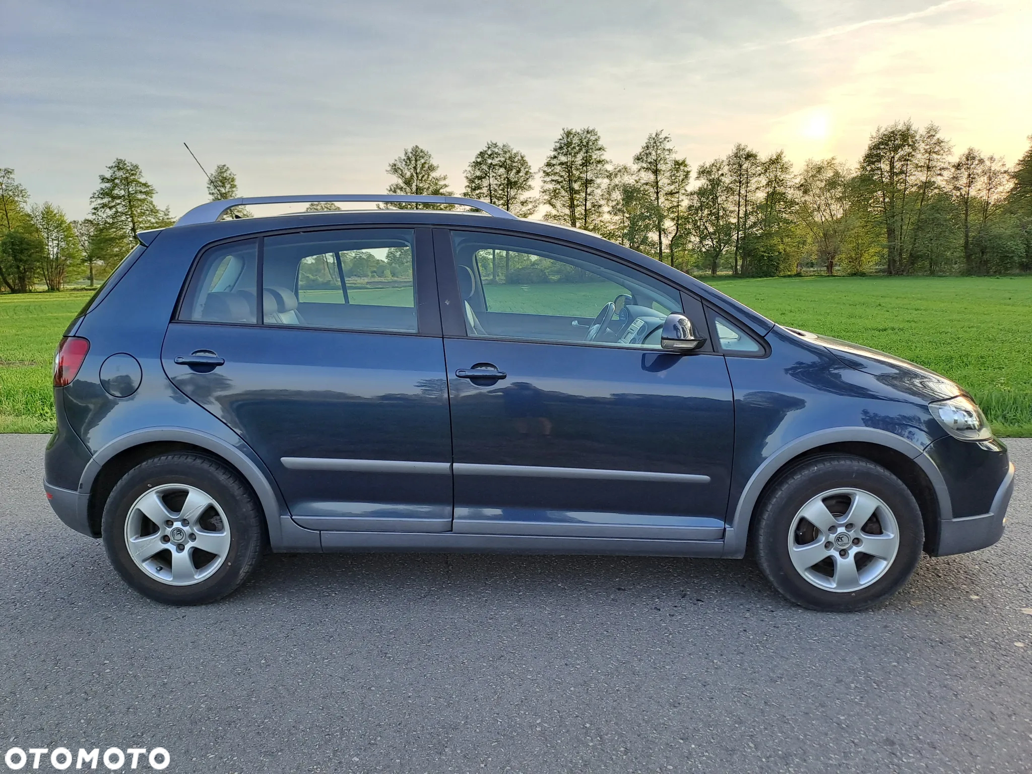 Volkswagen Golf Plus 1.6 Cross - 4