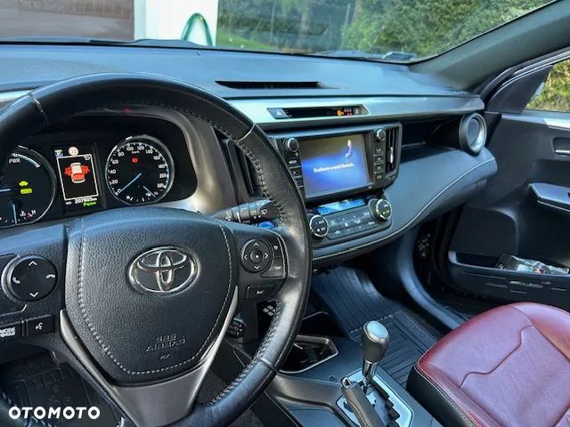 Toyota RAV4 - 12