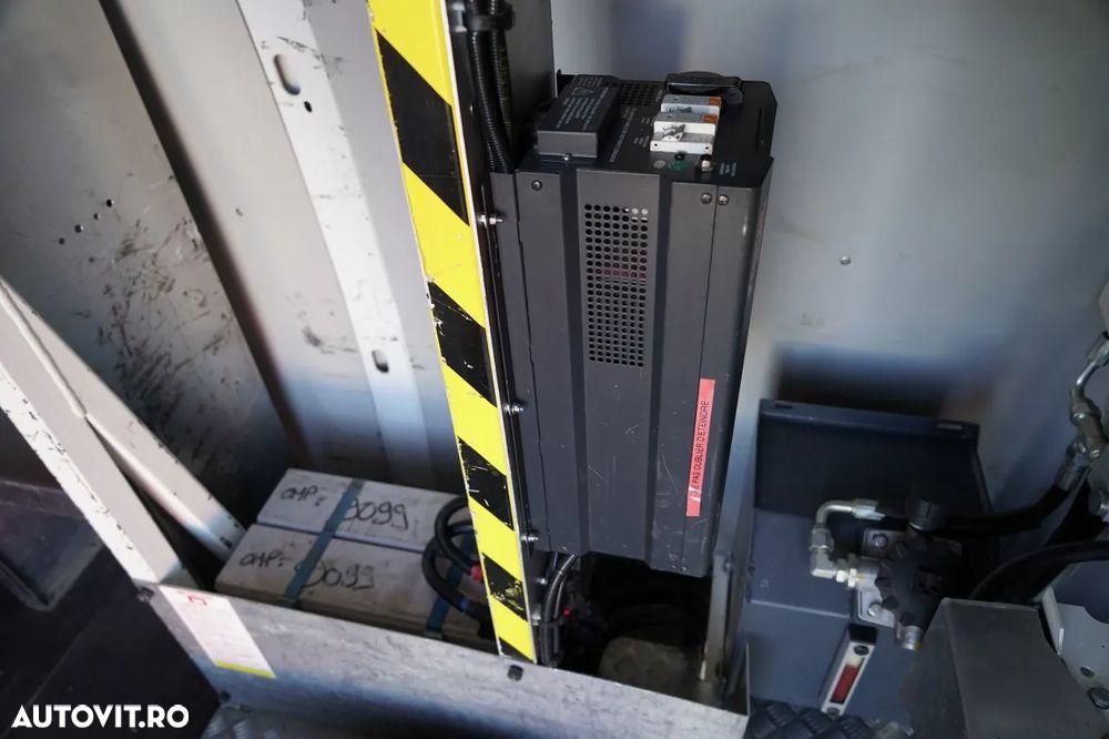 Iveco DAILY 70-180 / BRAȚ AERIAN - 16 m / TABLĂ METALICĂ + BRAȚ AERIAN ELEVATOR / 200 kg - 22