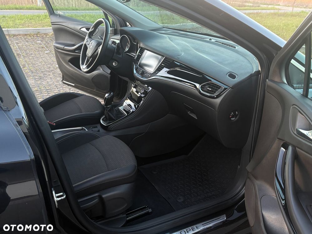 Opel Astra - 34