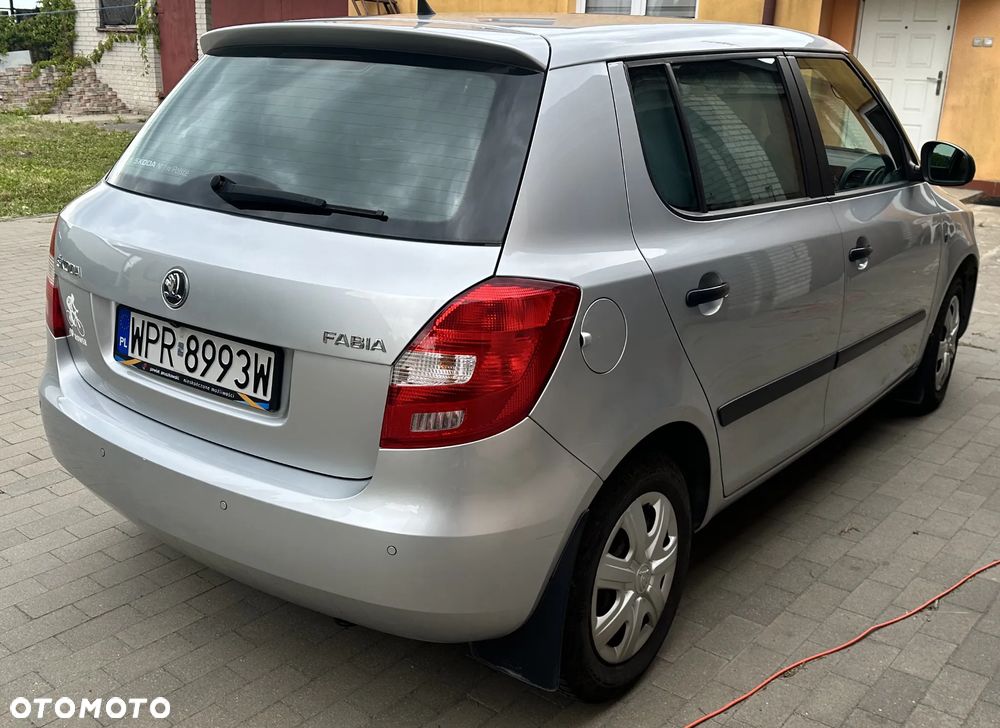 Skoda Fabia 1.4 16V Active - 3