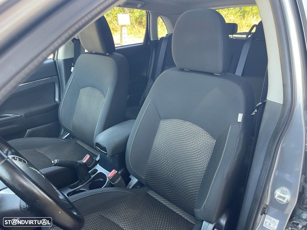 Mitsubishi ASX 1.8 DI-D Intense - 27