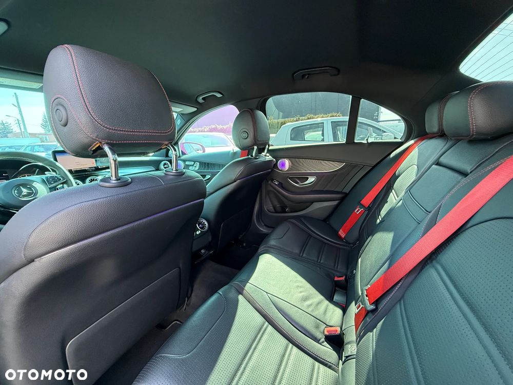 Mercedes-Benz Klasa C 450 AMG 4Matic 7G-TRONIC - 7