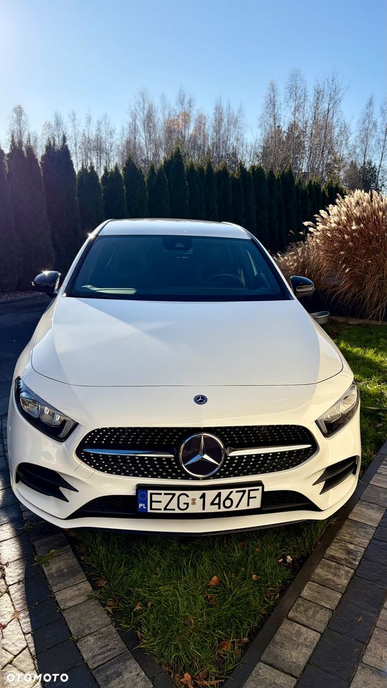 Mercedes-Benz Klasa A 250 7G-DCT AMG Line - 16