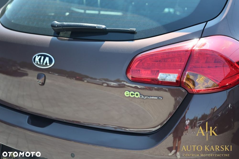 Kia Ceed - 14