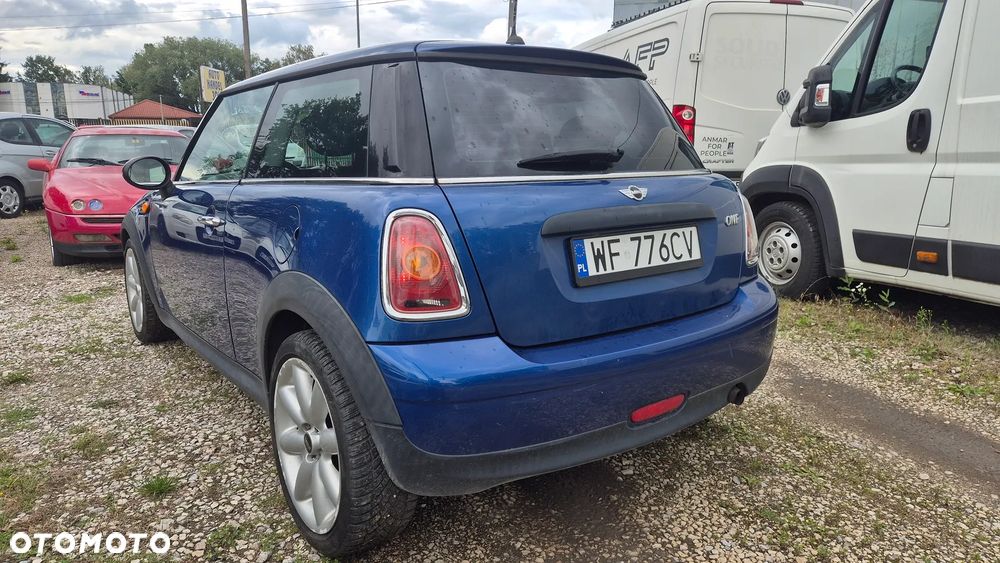 MINI ONE Standard - 8