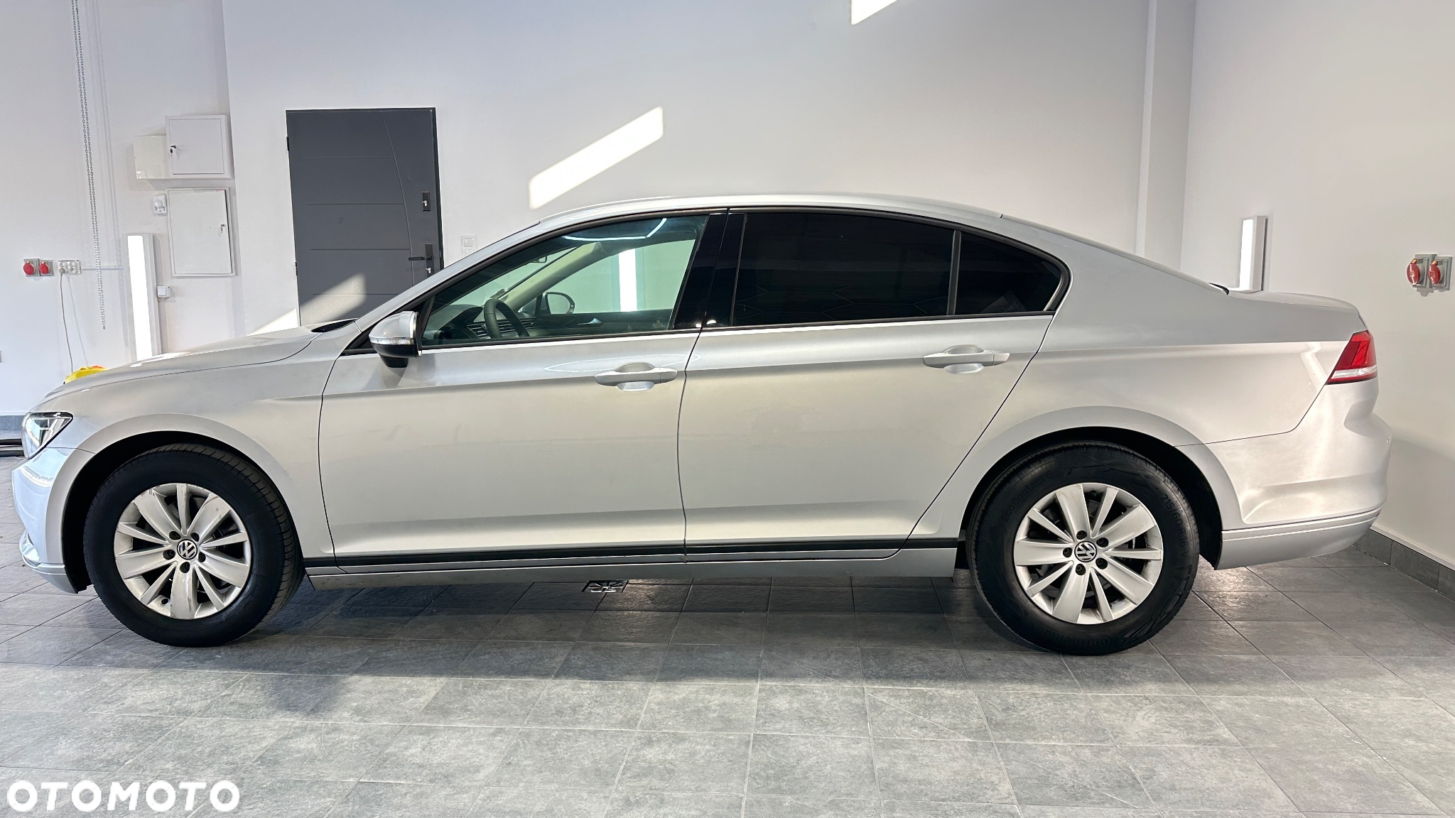 Volkswagen Passat 1.4 TSI BMT ACT Comfortline - 4