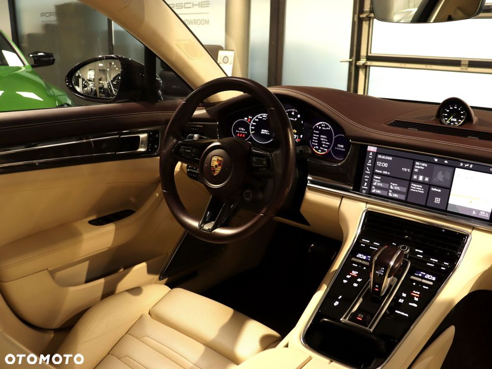 Porsche Panamera Turbo S E-Hybrid GPF - 16
