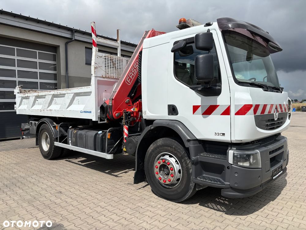 Renault PREMIUM LANDER 4x2 320 KM z HDS FASSI F130 z 5i6 funkcją z sterowaniem radiowym, wywrotka z hydroburtą na 2 siłowniki , resorowe zawieszenie , 3 osobowy, do wiertnicy , brukarstwo , budowa dróg itd - 1