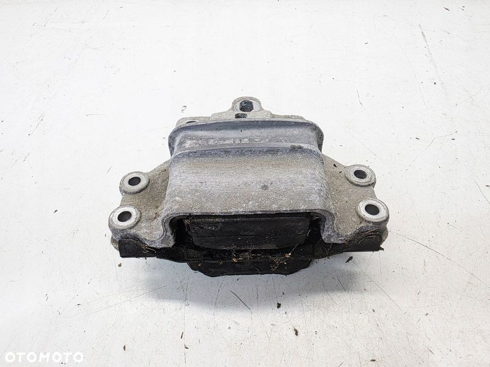 ŁAPA PODUSZKA SKRZYNI AUDIA3 8U VOLKSWAGEN SEAT SKODA 8U0199555L - 1