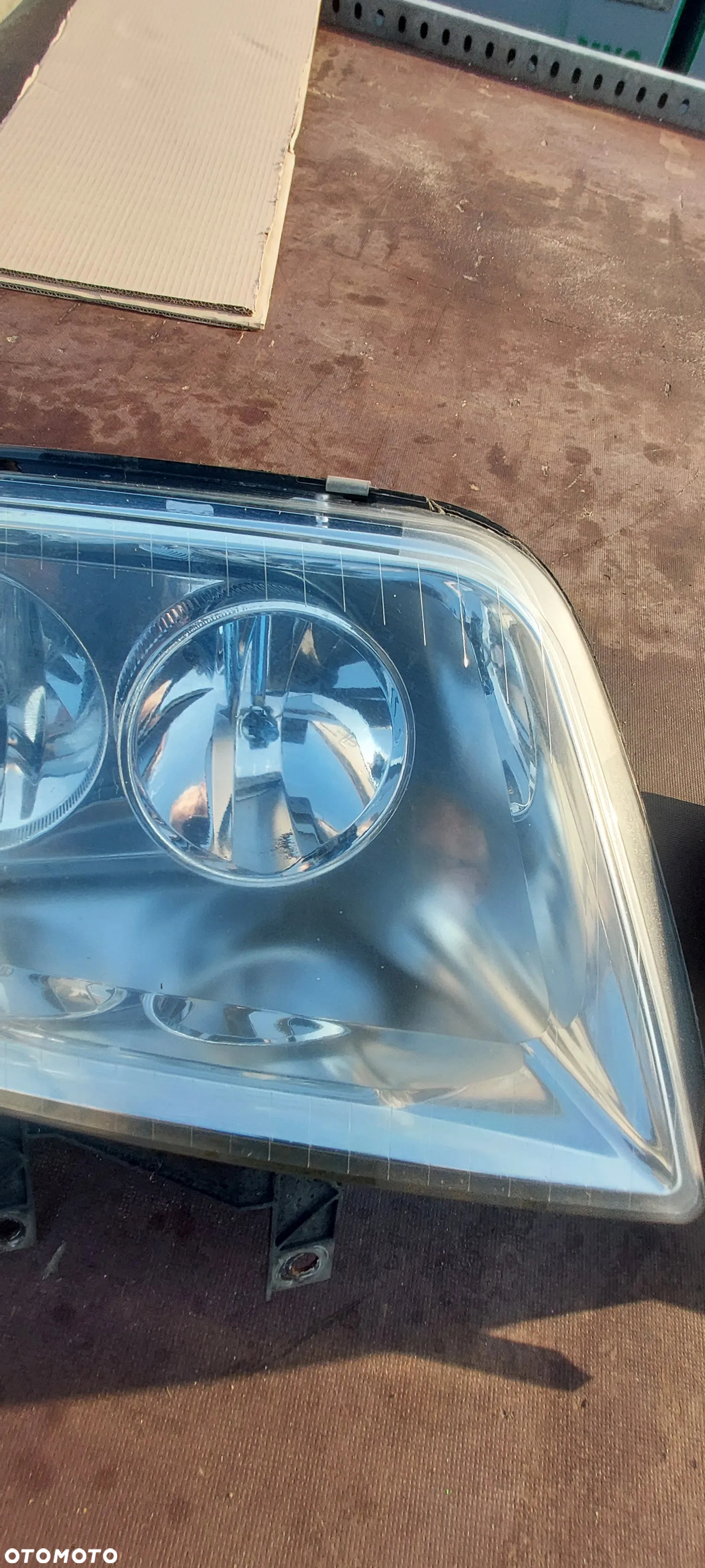 reflektor lampa vw t5 multivan przód - 3